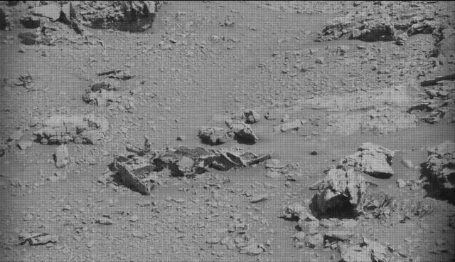Sol 4539: Mast Camera (Mastcam)