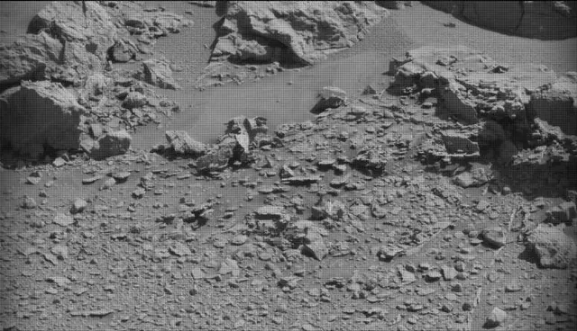 Sol 4539: Mast Camera (Mastcam)