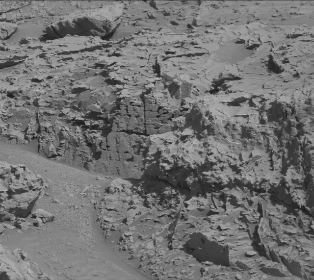 Sol 4539: Mast Camera (Mastcam)