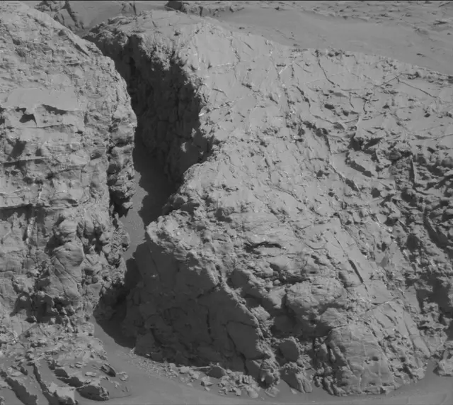 Sol 4539: Mast Camera (Mastcam)