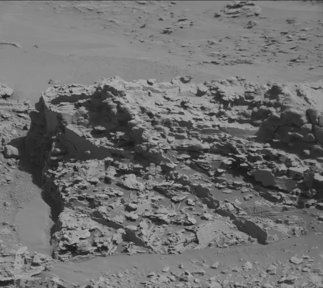 Sol 4539: Mast Camera (Mastcam)