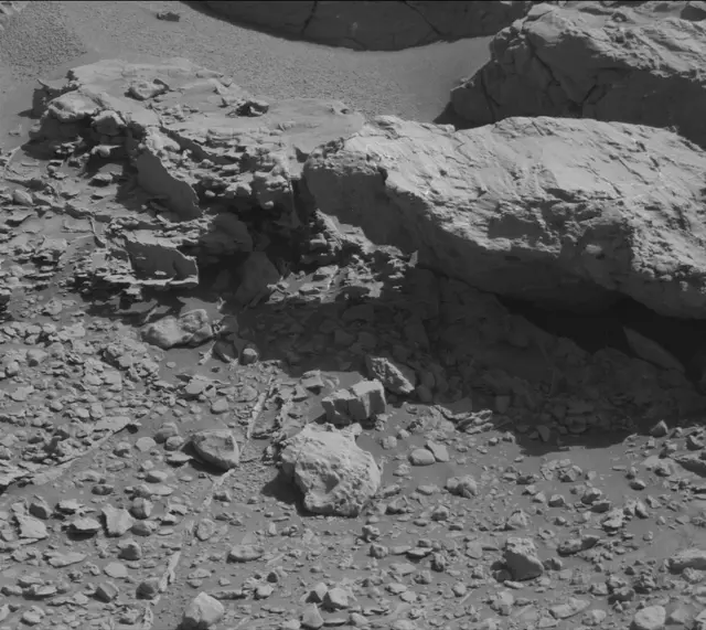 Sol 4539: Mast Camera (Mastcam)