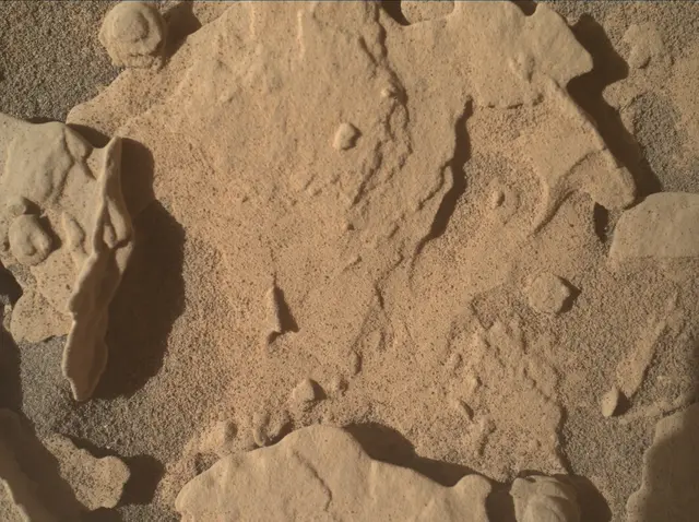 Sol 4539: Mars Hand Lens Imager (MAHLI)