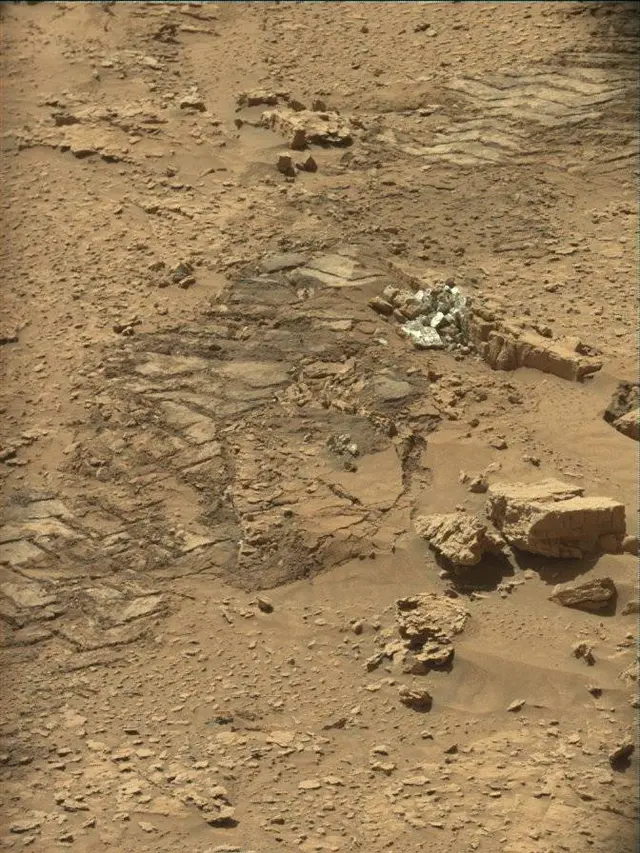 Sol 4541: Mast Camera (Mastcam)