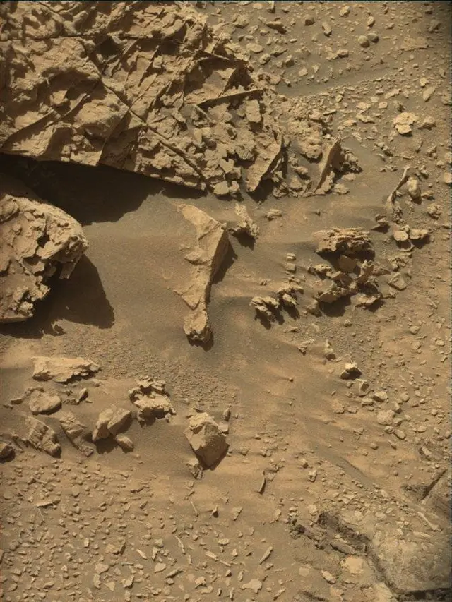 Sol 4541: Mast Camera (Mastcam)