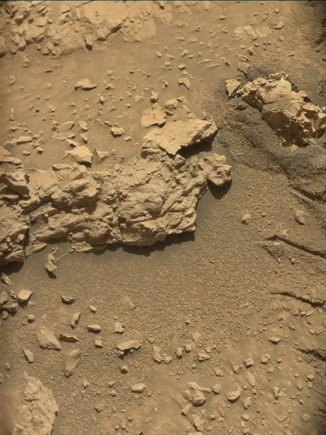 Sol 4541: Mast Camera (Mastcam)