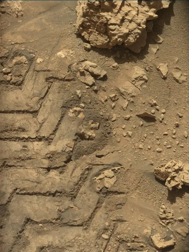 Sol 4541: Mast Camera (Mastcam)