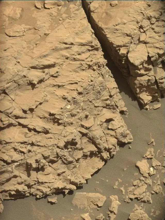 Sol 4541: Mast Camera (Mastcam)