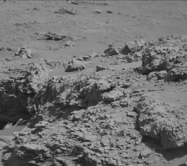 Sol 4543: Mast Camera (Mastcam)