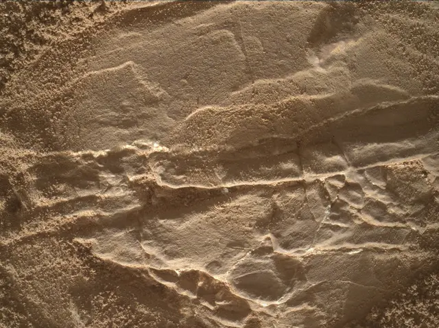 Sol 4543: Mars Hand Lens Imager (MAHLI)
