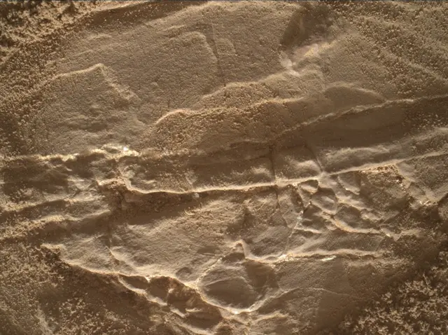 Sol 4543: Mars Hand Lens Imager (MAHLI)