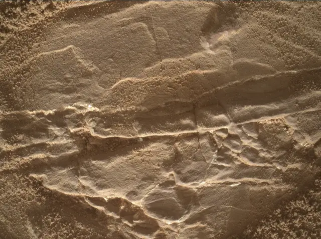 Sol 4543: Mars Hand Lens Imager (MAHLI)