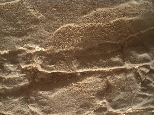 Sol 4543: Mars Hand Lens Imager (MAHLI)