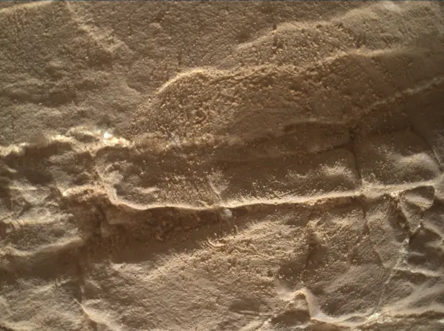 Sol 4543: Mars Hand Lens Imager (MAHLI)