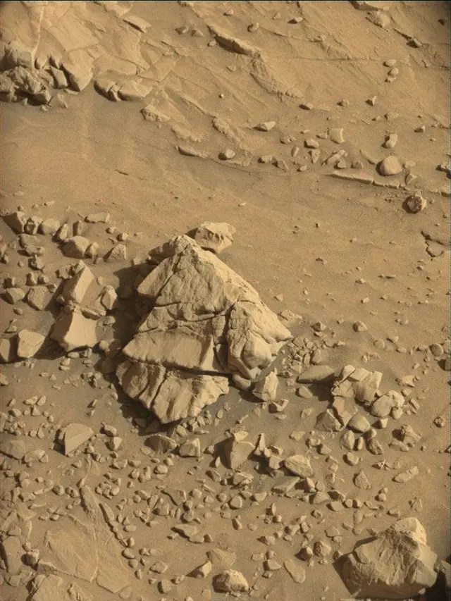Sol 4544: Mast Camera (Mastcam)