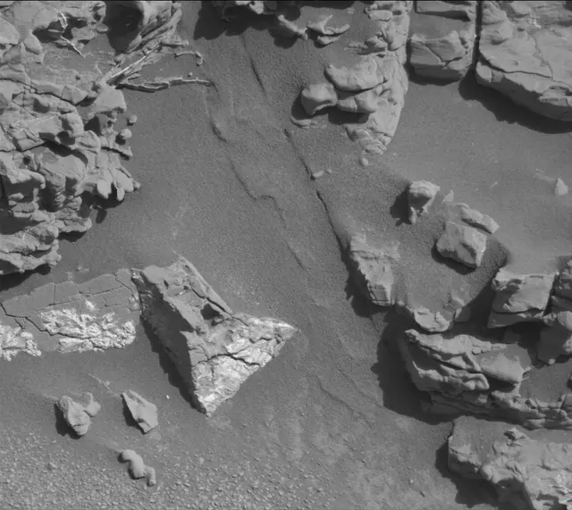 Sol 4544: Mast Camera (Mastcam)