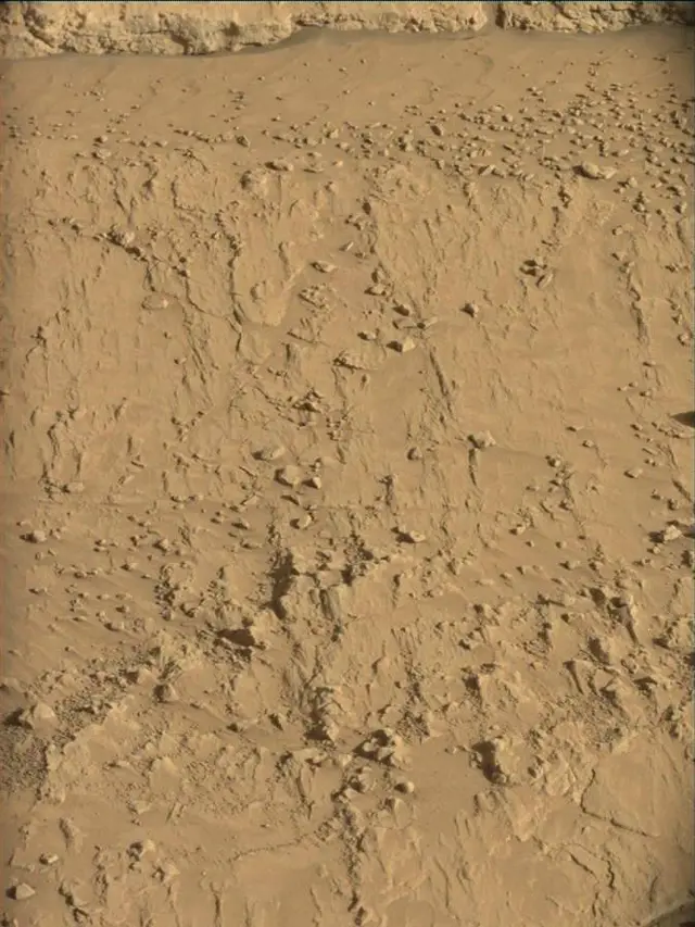 Sol 4546: Mast Camera (Mastcam)