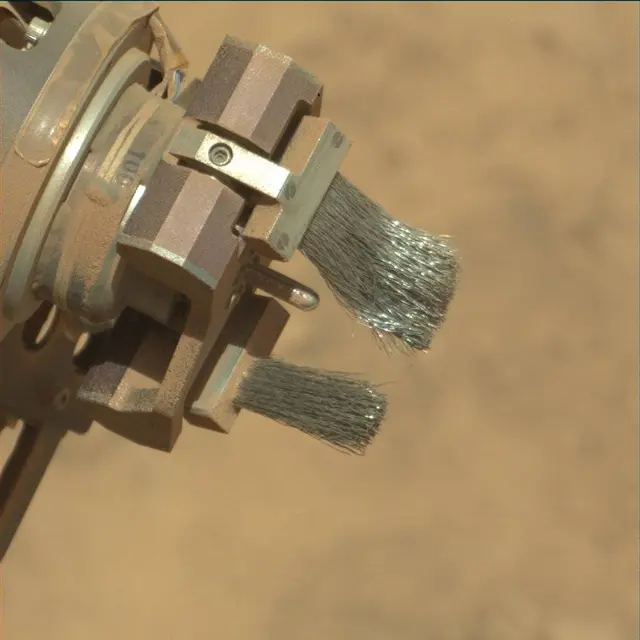 Sol 4546: Mast Camera (Mastcam)