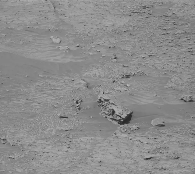 Sol 4546: Mast Camera (Mastcam)