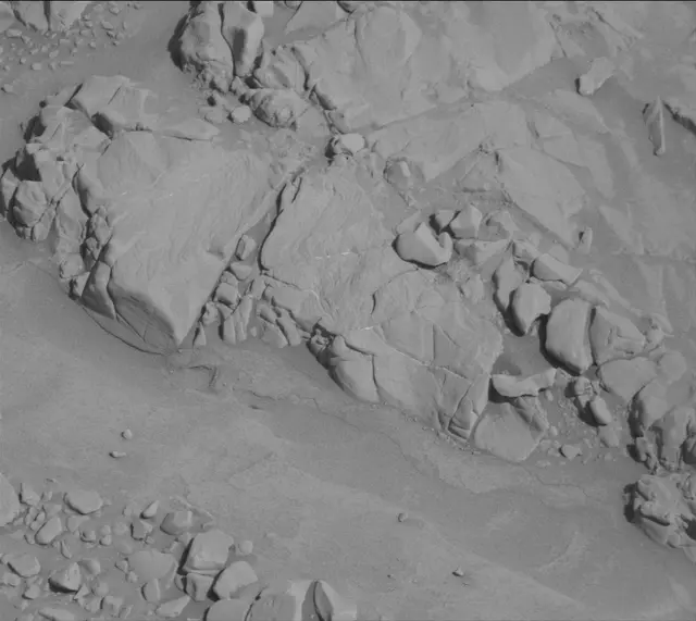Sol 4546: Mast Camera (Mastcam)