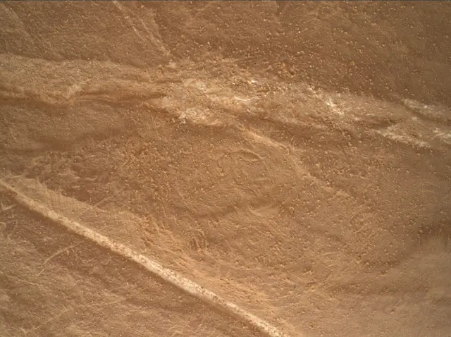 Sol 4546: Mars Hand Lens Imager (MAHLI)