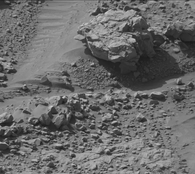 Sol 4547: Mast Camera (Mastcam)