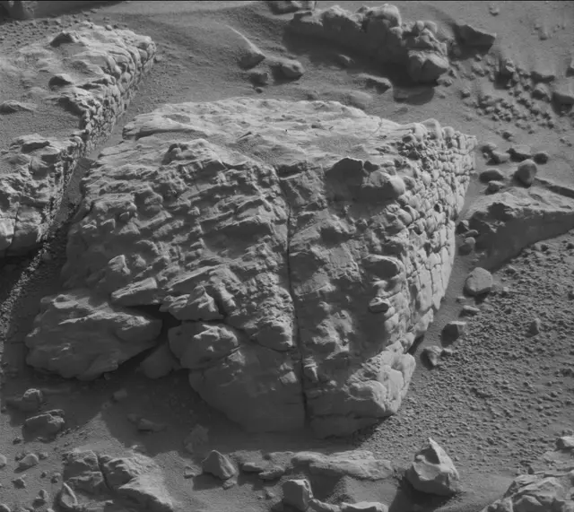 Sol 4547: Mast Camera (Mastcam)