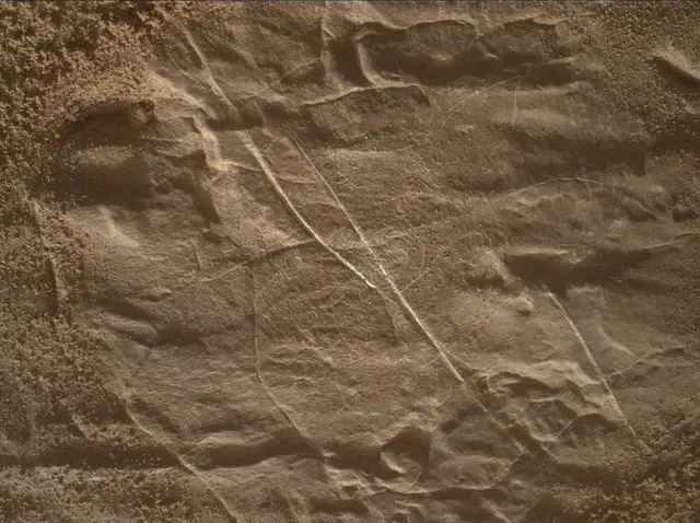 Sol 4547: Mars Hand Lens Imager (MAHLI)
