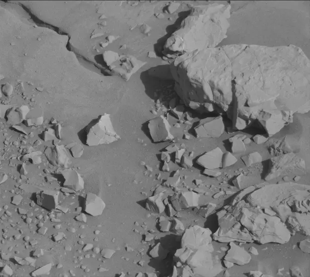 Sol 4549: Mast Camera (Mastcam)
