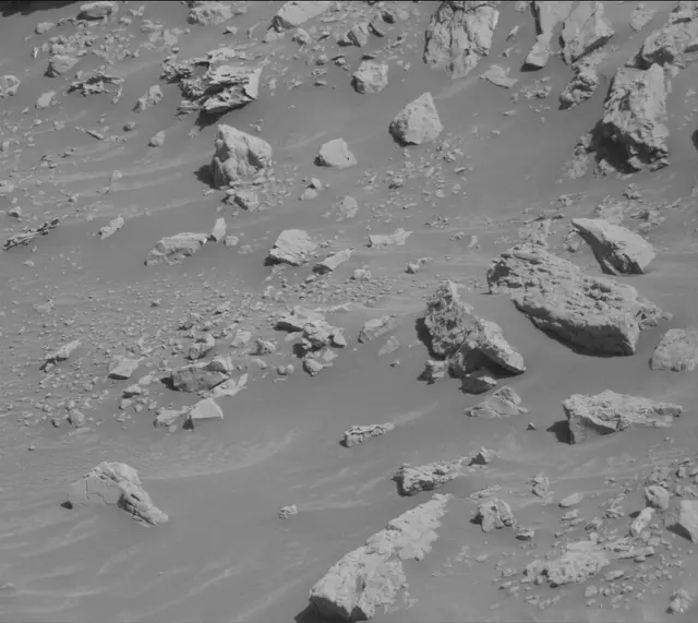 Sol 4550: Mast Camera (Mastcam)