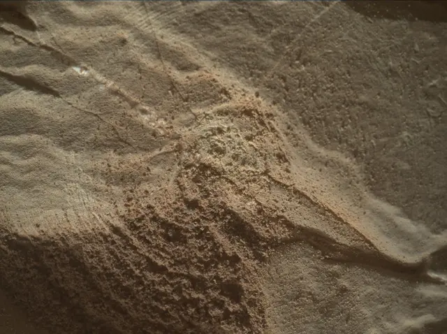 Sol 4550: Mars Hand Lens Imager (MAHLI)