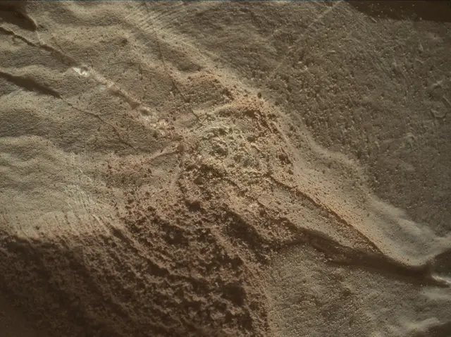 Sol 4550: Mars Hand Lens Imager (MAHLI)