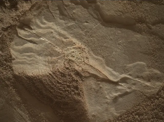 Sol 4550: Mars Hand Lens Imager (MAHLI)