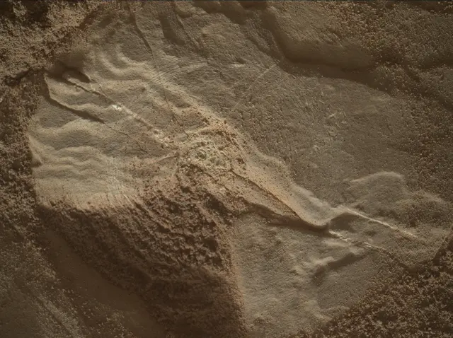 Sol 4550: Mars Hand Lens Imager (MAHLI)