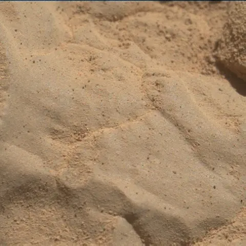 Sol 4554: Mars Hand Lens Imager (MAHLI)
