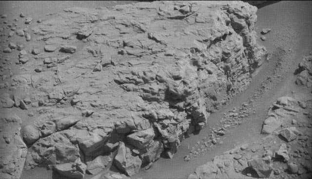 Sol 4557: Mast Camera (Mastcam)