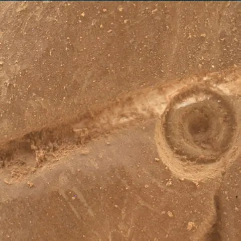 Sol 4559: Mars Hand Lens Imager (MAHLI)
