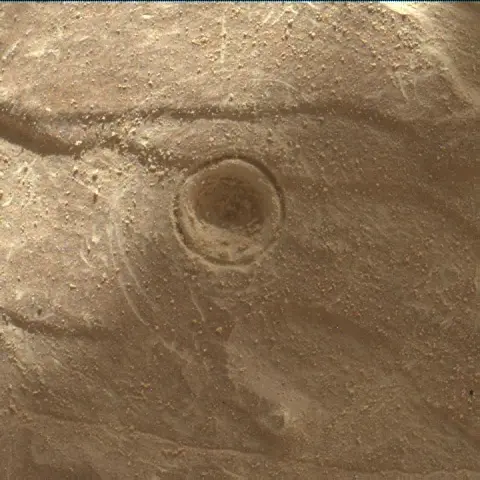Sol 4559: Mars Hand Lens Imager (MAHLI)