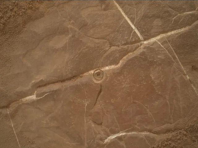 Sol 4559: Mars Hand Lens Imager (MAHLI)