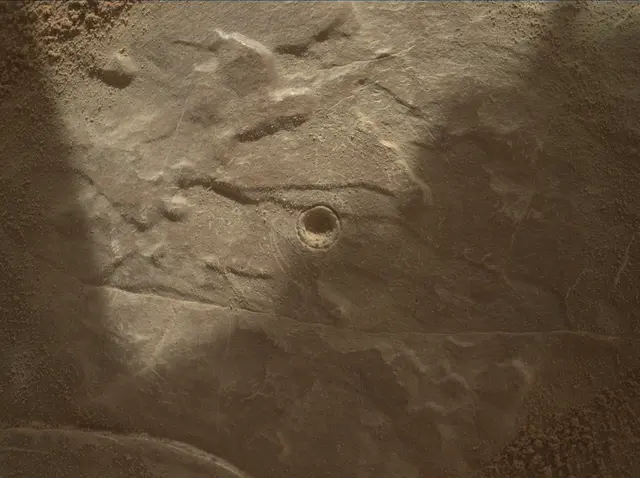 Sol 4559: Mars Hand Lens Imager (MAHLI)