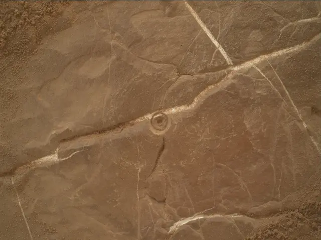 Sol 4560: Mars Hand Lens Imager (MAHLI)