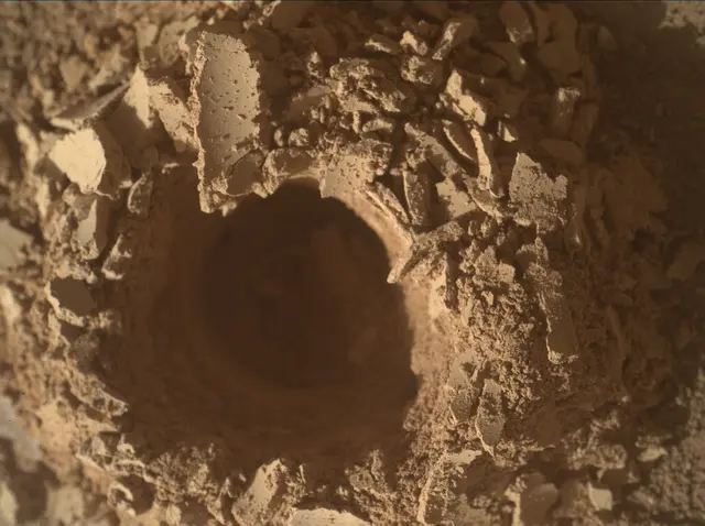 Sol 4568: Mars Hand Lens Imager (MAHLI)
