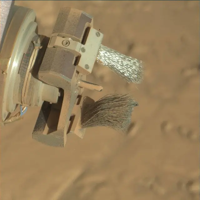 Sol 4570: Mast Camera (Mastcam)