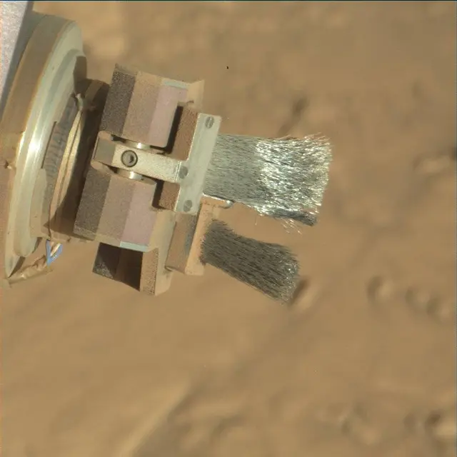 Sol 4570: Mast Camera (Mastcam)