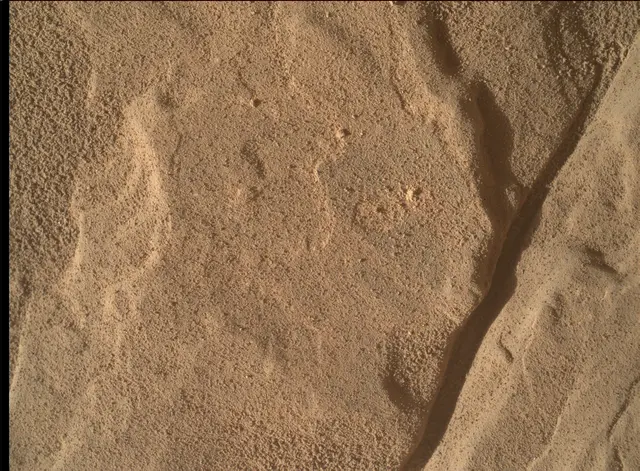 Sol 4570: Mars Hand Lens Imager (MAHLI)