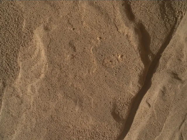 Sol 4570: Mars Hand Lens Imager (MAHLI)