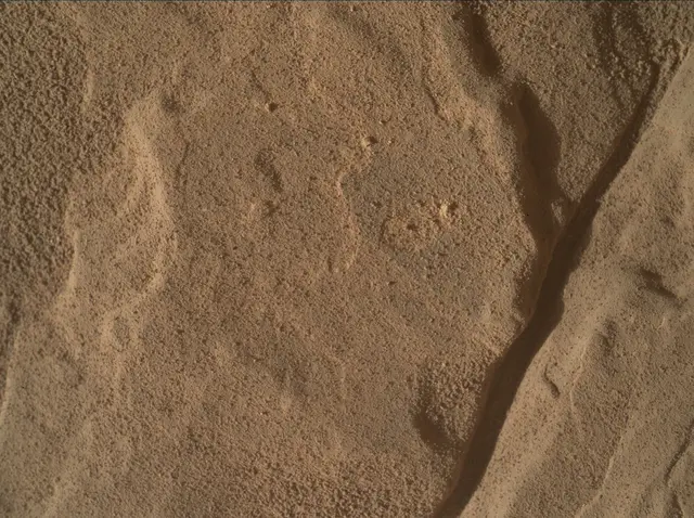 Sol 4570: Mars Hand Lens Imager (MAHLI)