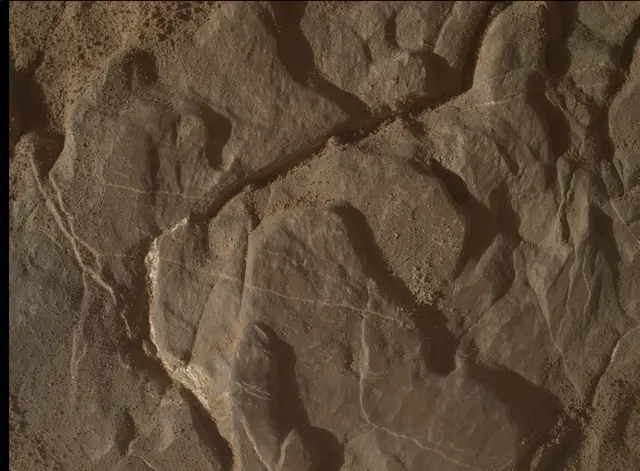 Sol 4570: Mars Hand Lens Imager (MAHLI)
