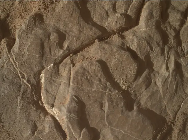 Sol 4570: Mars Hand Lens Imager (MAHLI)