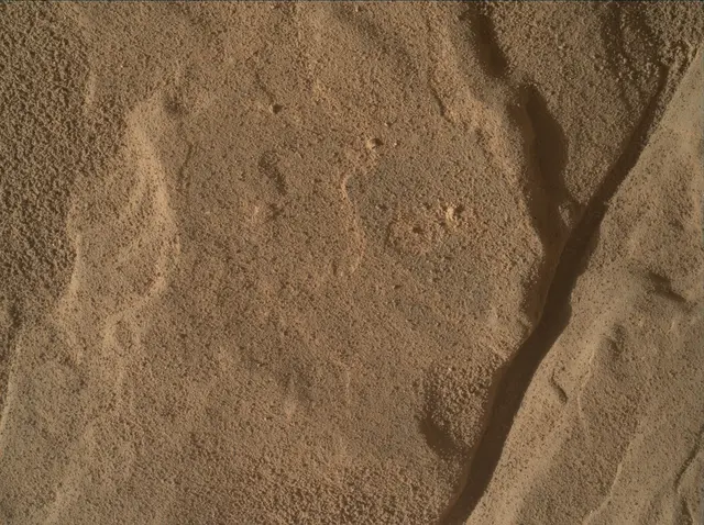 Sol 4571: Mars Hand Lens Imager (MAHLI)
